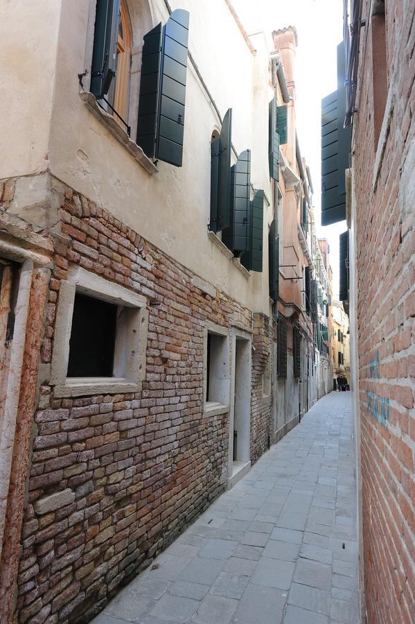 Uncharted Venice - Ca' Santa Croce Exterior photo